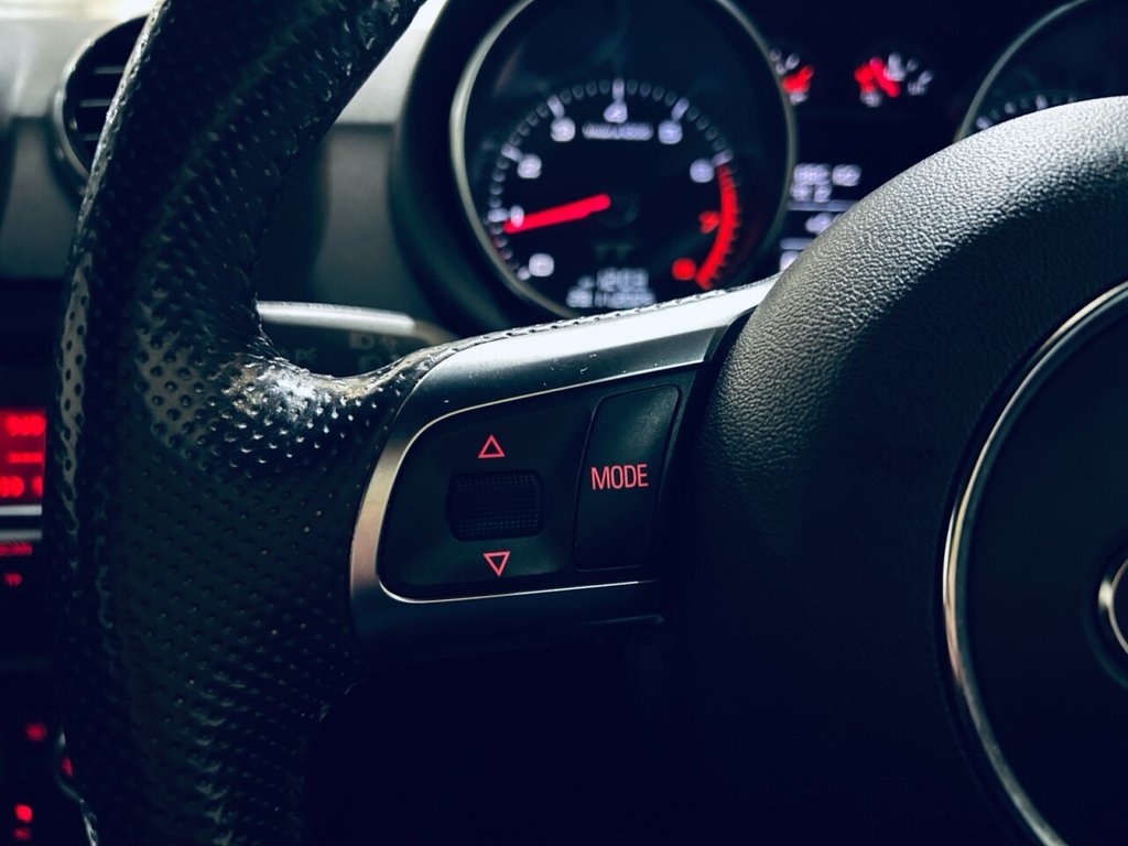 Used Audi TT 2011 for sale - 76788071: Photo 23