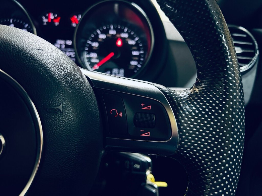 Used Audi TT 2011 for sale - 76788071: Photo 24