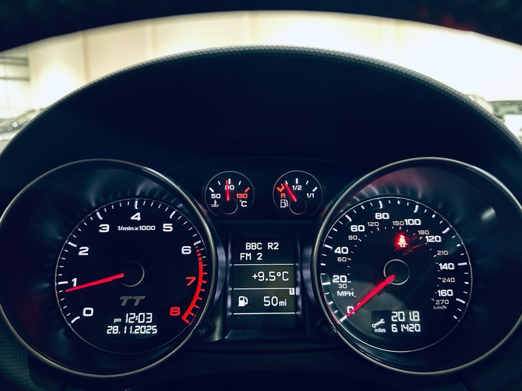 Used Audi TT 2011 for sale - 76788071: Photo 3