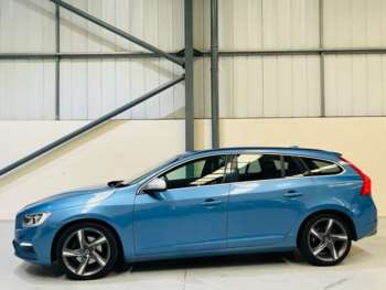 2015 (15) - 2.0 D4 R-Design Nav Estate 5dr Diesel Auto Euro 6 (s/s) (190 ps)