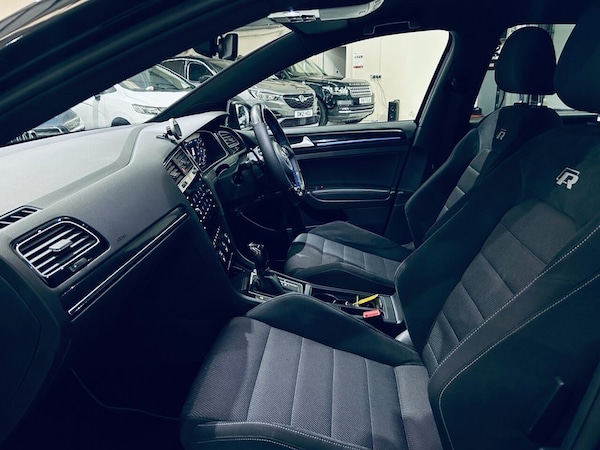Used Volkswagen Golf 2019 for sale - 76223436: Photo 19