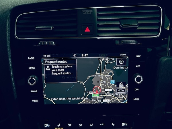 Used Volkswagen Golf 2019 for sale - 76223436: Photo 3