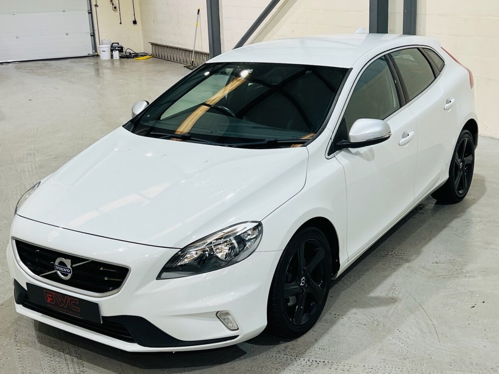 Used Volvo V40 2015 for sale - 77287686: Photo 15