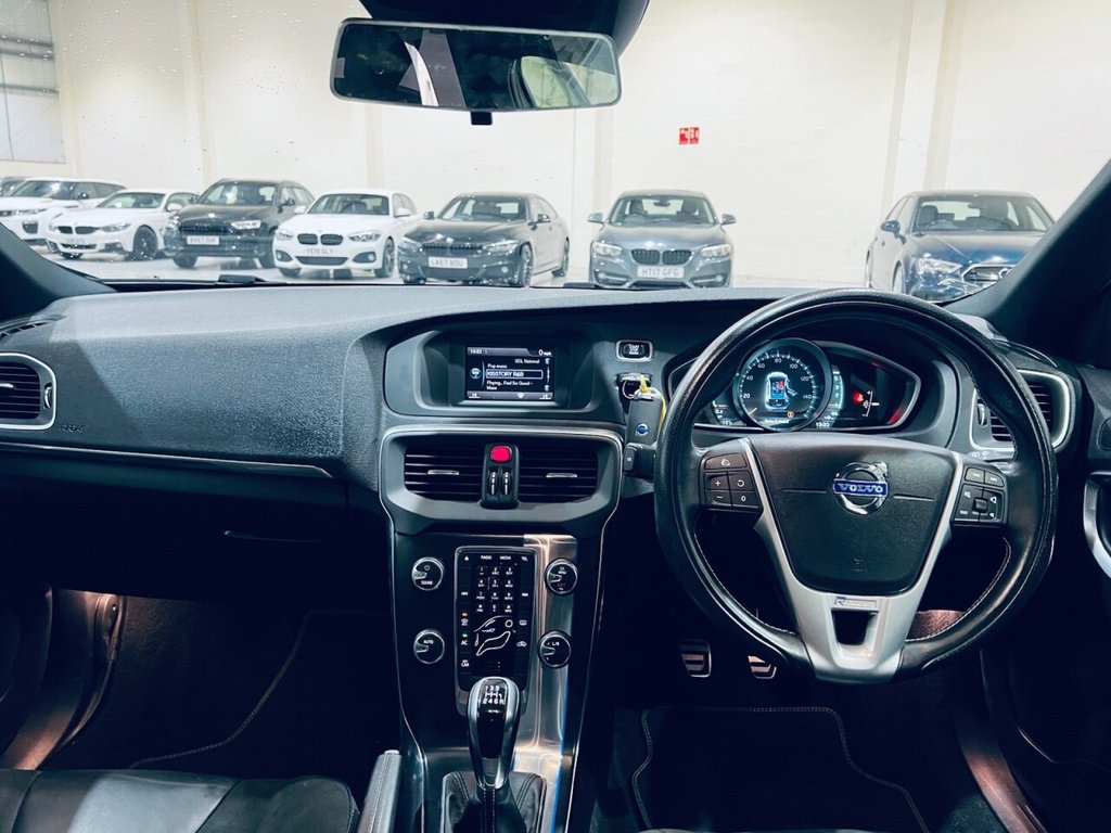 Used Volvo V40 2015 for sale - 77287686: Photo 2