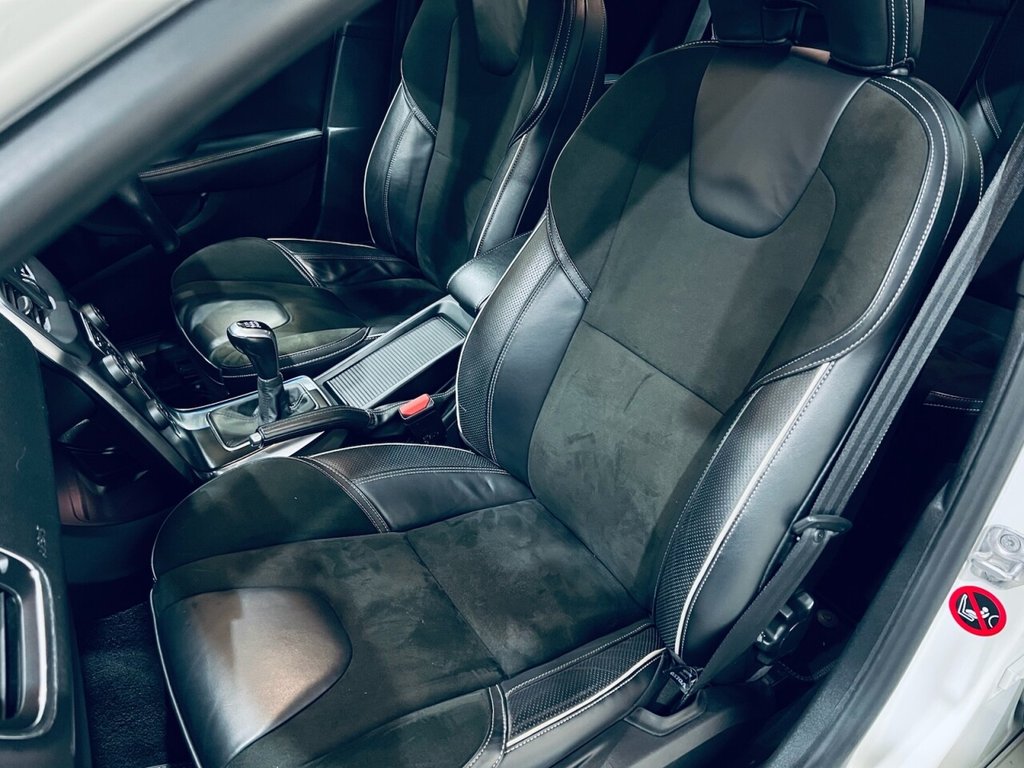 Used Volvo V40 2015 for sale - 77287686: Photo 8