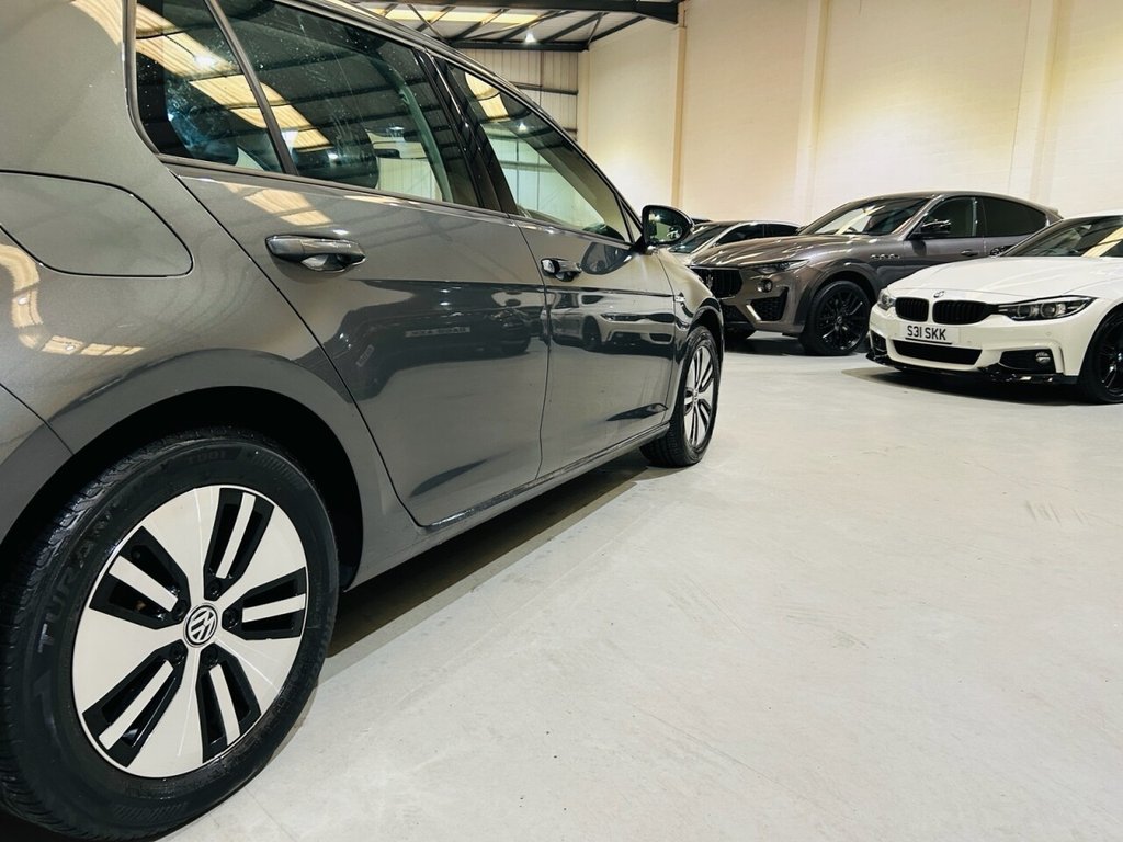 Used Volkswagen Golf 2019 for sale - 76711616: Photo 16