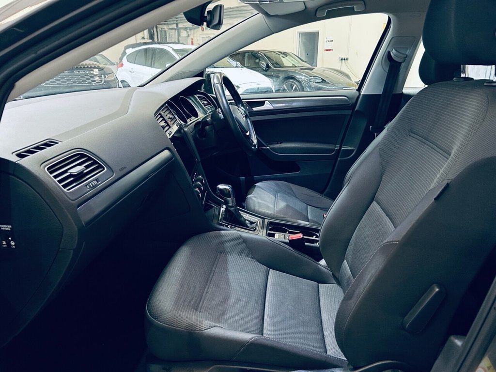 Used Volkswagen Golf 2019 for sale - 76711616: Photo 20