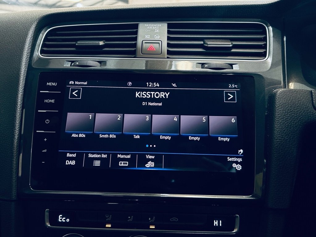 Used Volkswagen Golf 2019 for sale - 76711616: Photo 29