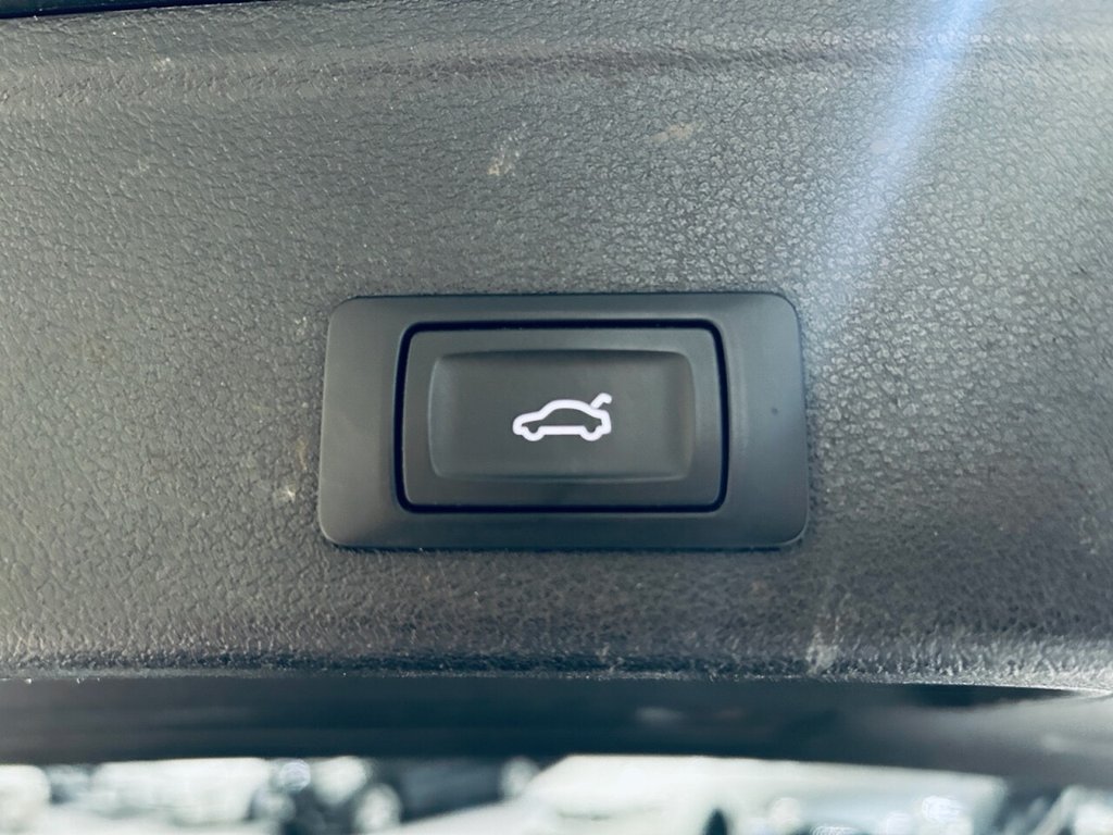 Used Audi A4 2016 for sale - 76867477: Photo 11