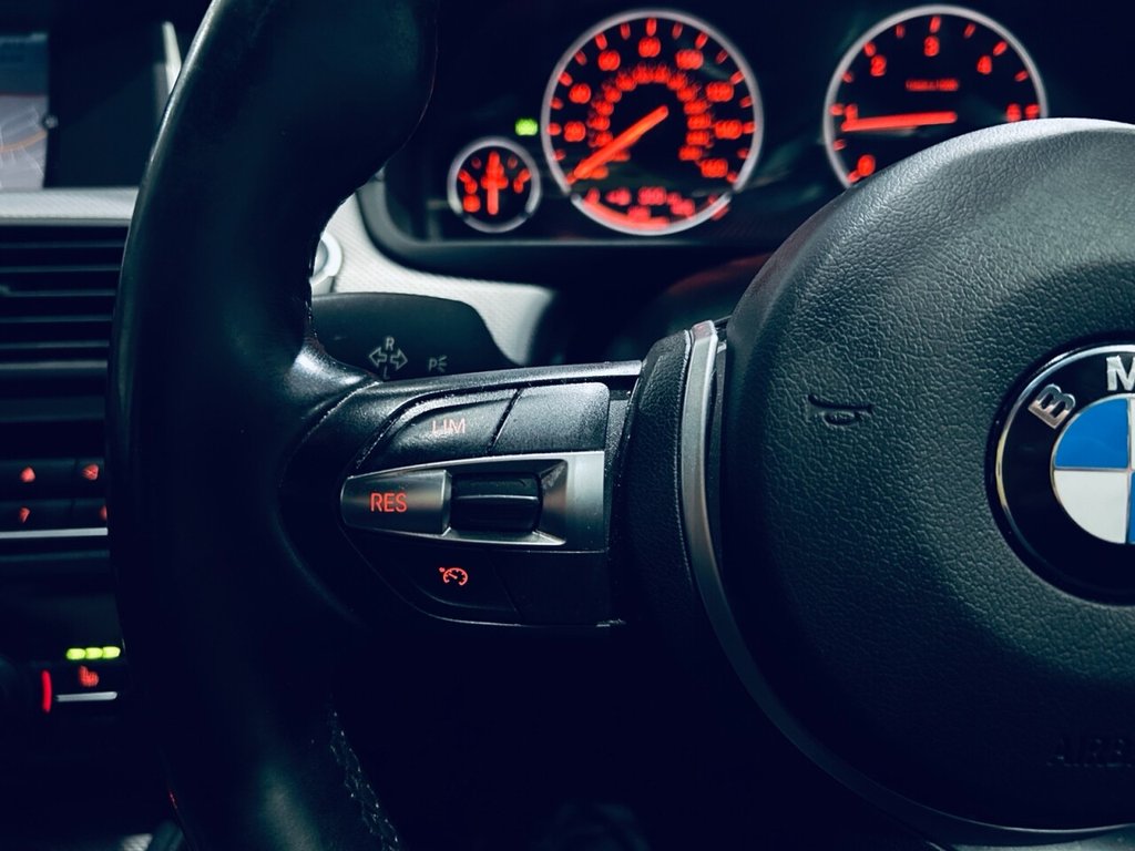 Used BMW 5 Series 2015 for sale - 76686469: Photo 25