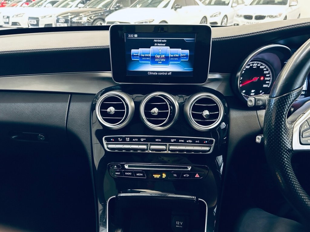 Used Mercedes-Benz C Class 2014 for sale - 77110712: Photo 17