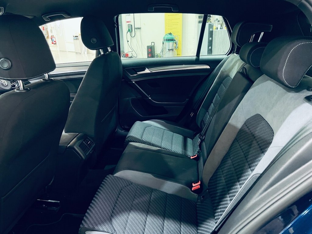 Used Volkswagen Golf 2019 for sale - 77672802: Photo 20