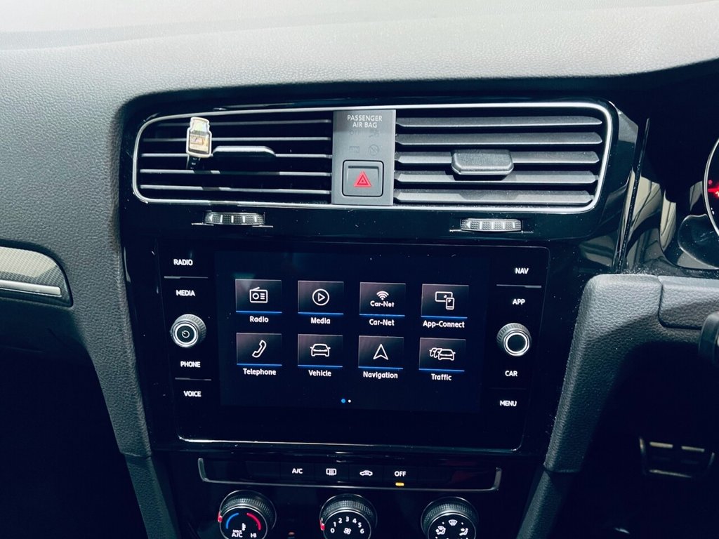 Used Volkswagen Golf 2019 for sale - 77672802: Photo 8