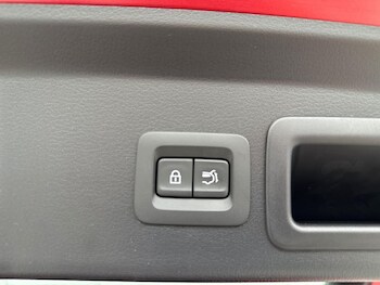 Used Mazda CX-30 2025 for sale - 78258409: Photo