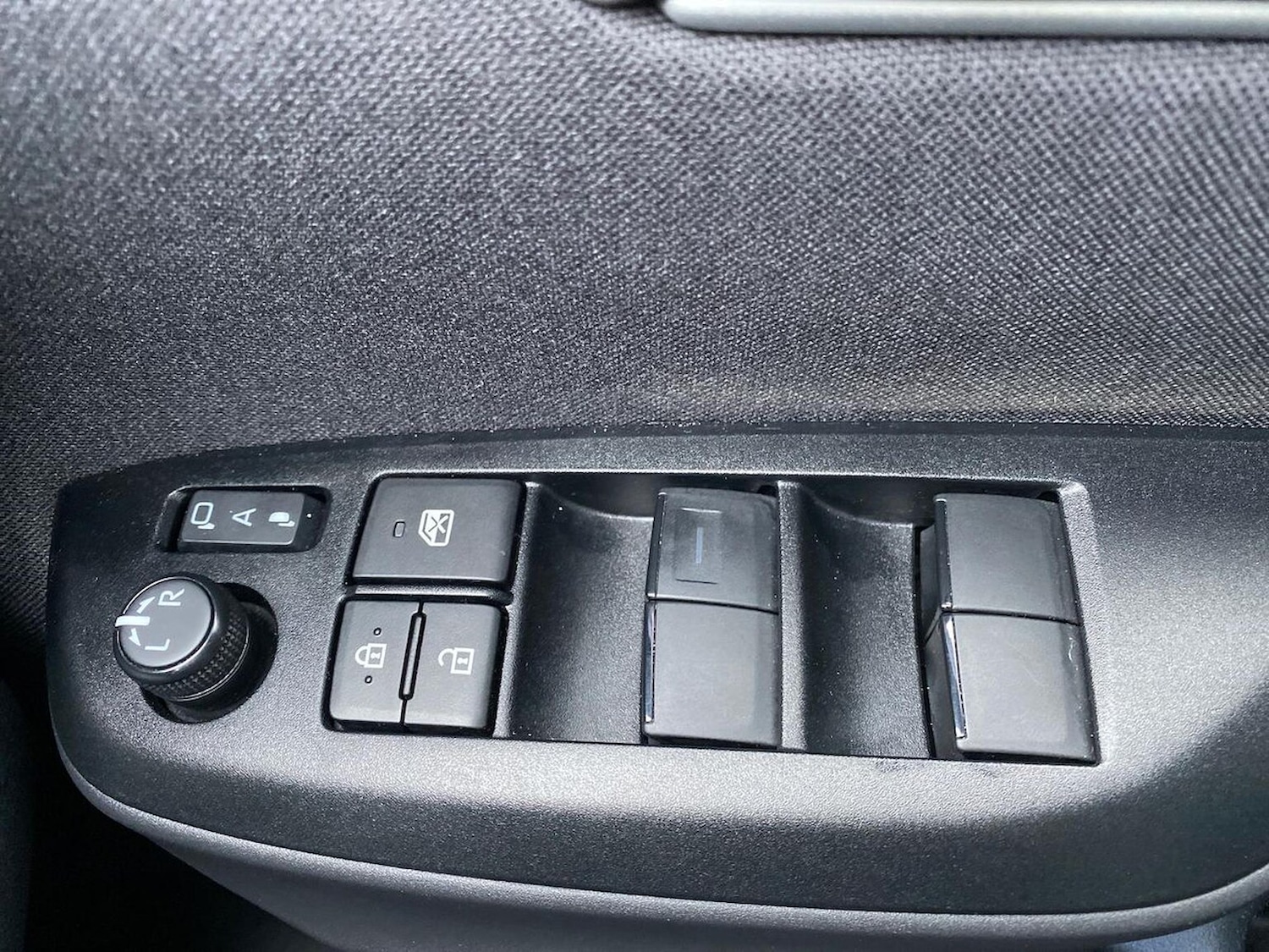 Used Renault Captur 2025 for sale - 76809352: Photo 21