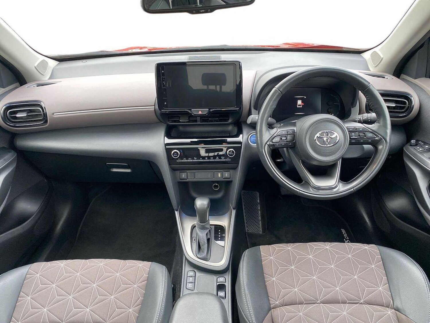 Used Renault Captur 2025 for sale - 76809352: Photo 8
