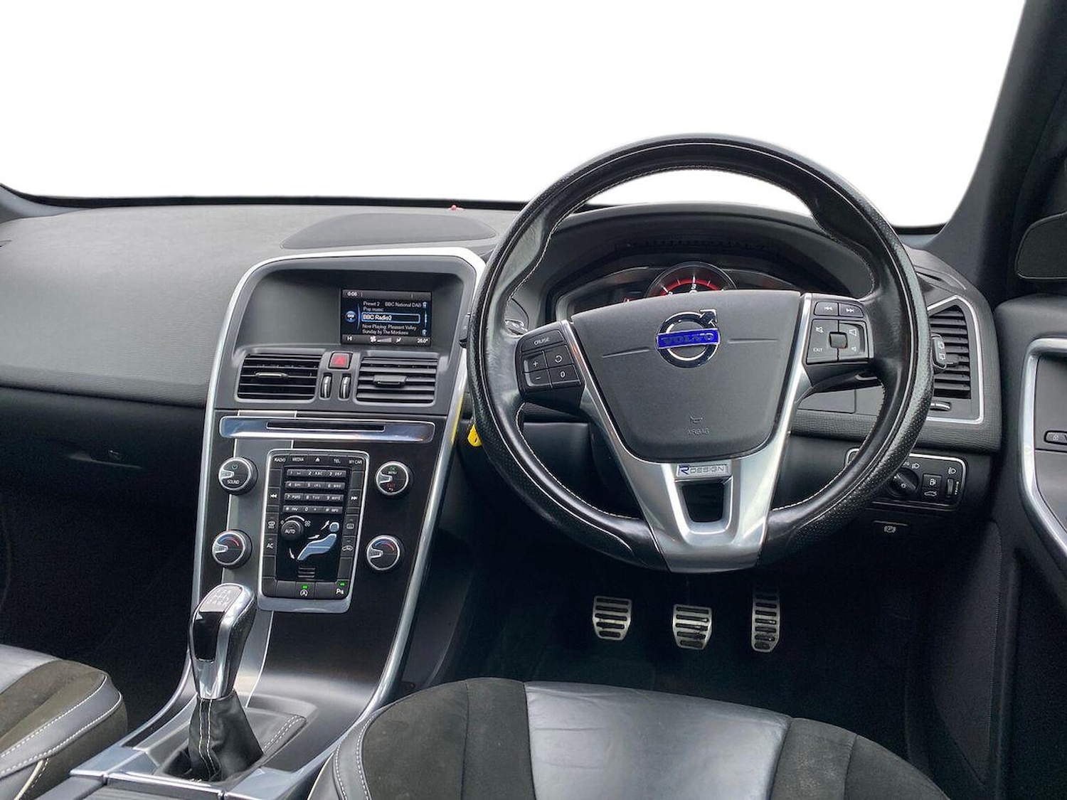 Used Volvo XC60 2016 for sale - 76450510: Photo 9