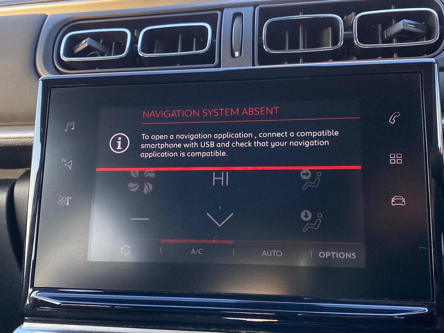 Used Citroen C3 2023 for sale - 76547639: Photo 11