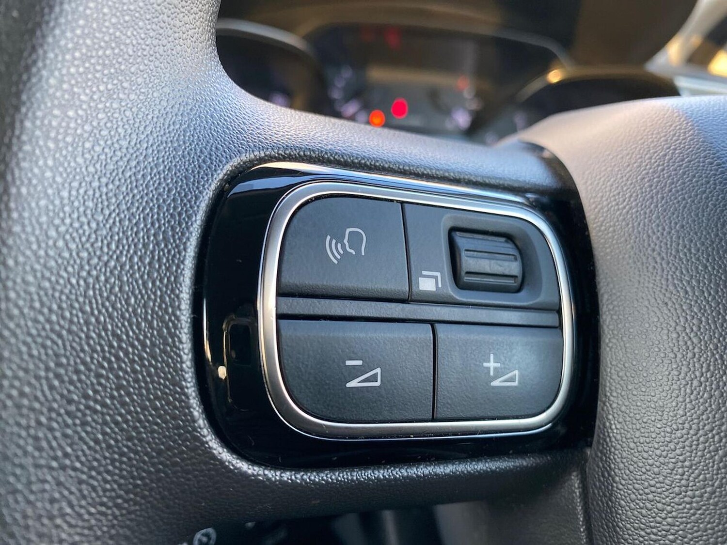 Used Citroen C3 2023 for sale - 76547639: Photo 25