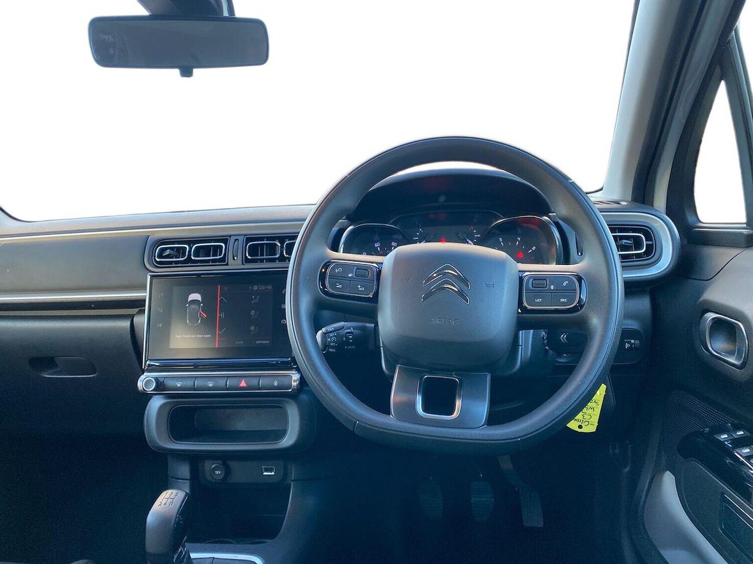 Used Citroen C3 2023 for sale - 76547639: Photo 9