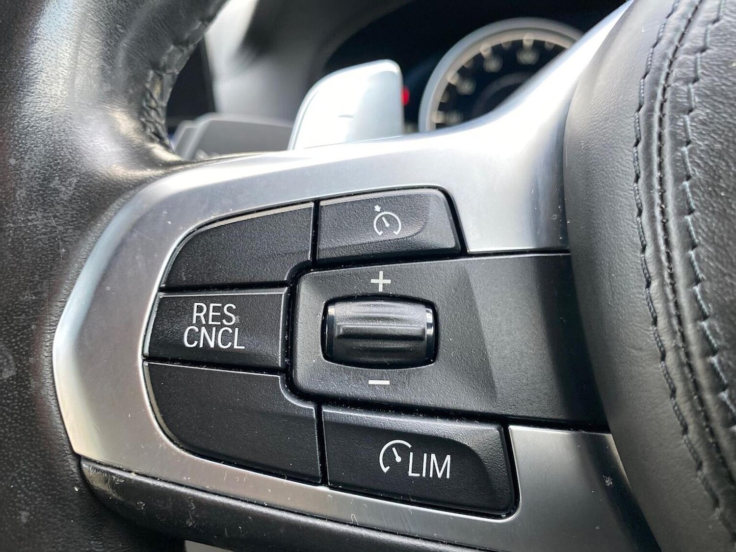 Used BMW 5 Series 2017 for sale - 76911187: Photo 25