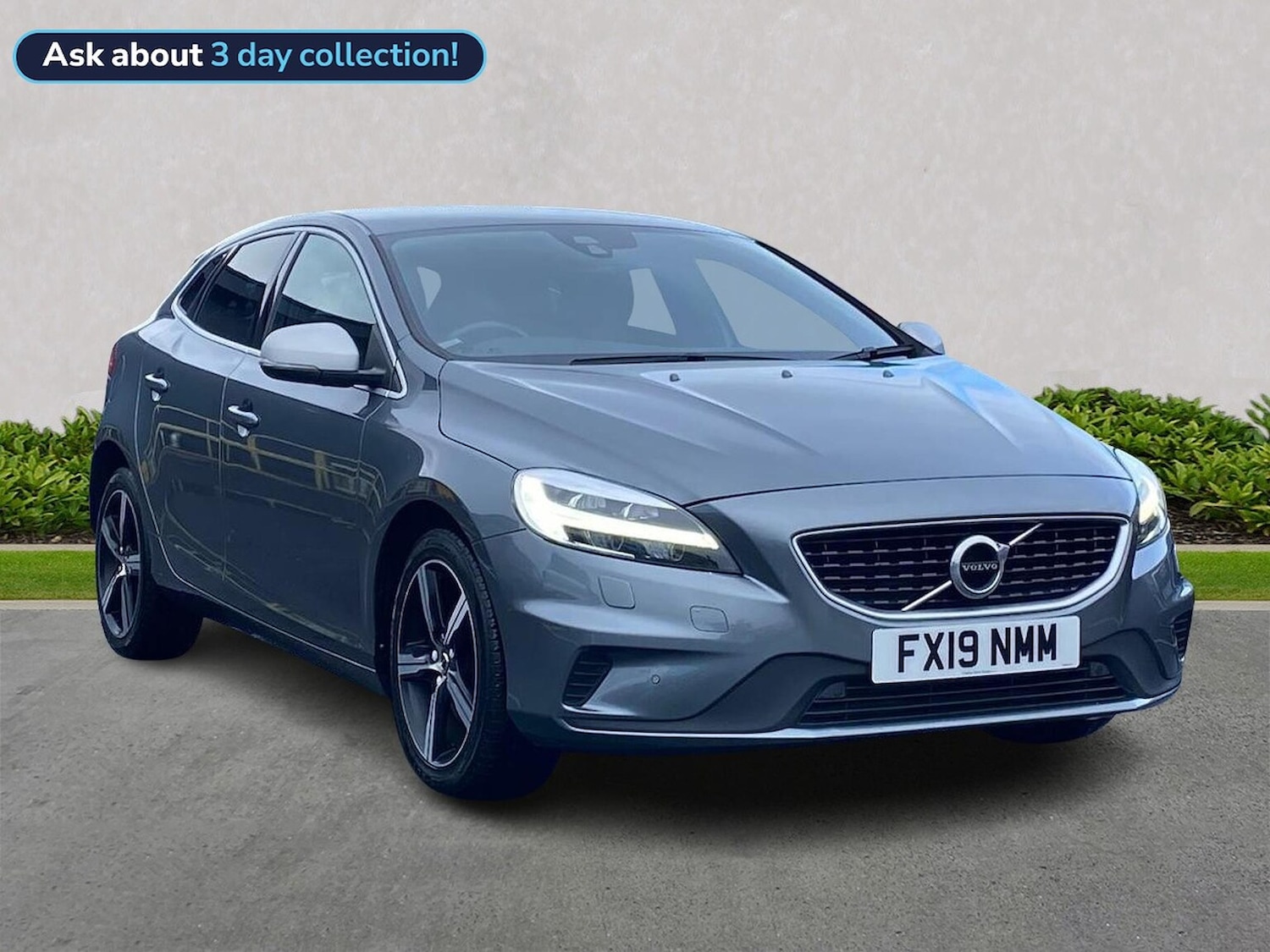 Used Volvo V40 2019 for sale - 76045986: Photo 1