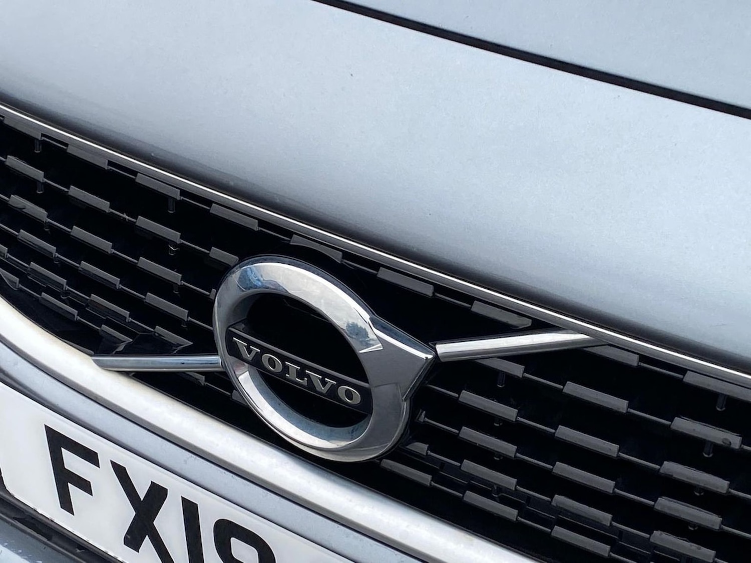 Used Volvo V40 2019 for sale - 76045986: Photo 28
