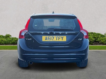 Used Volvo V60 2017 for sale - 78558673: Photo