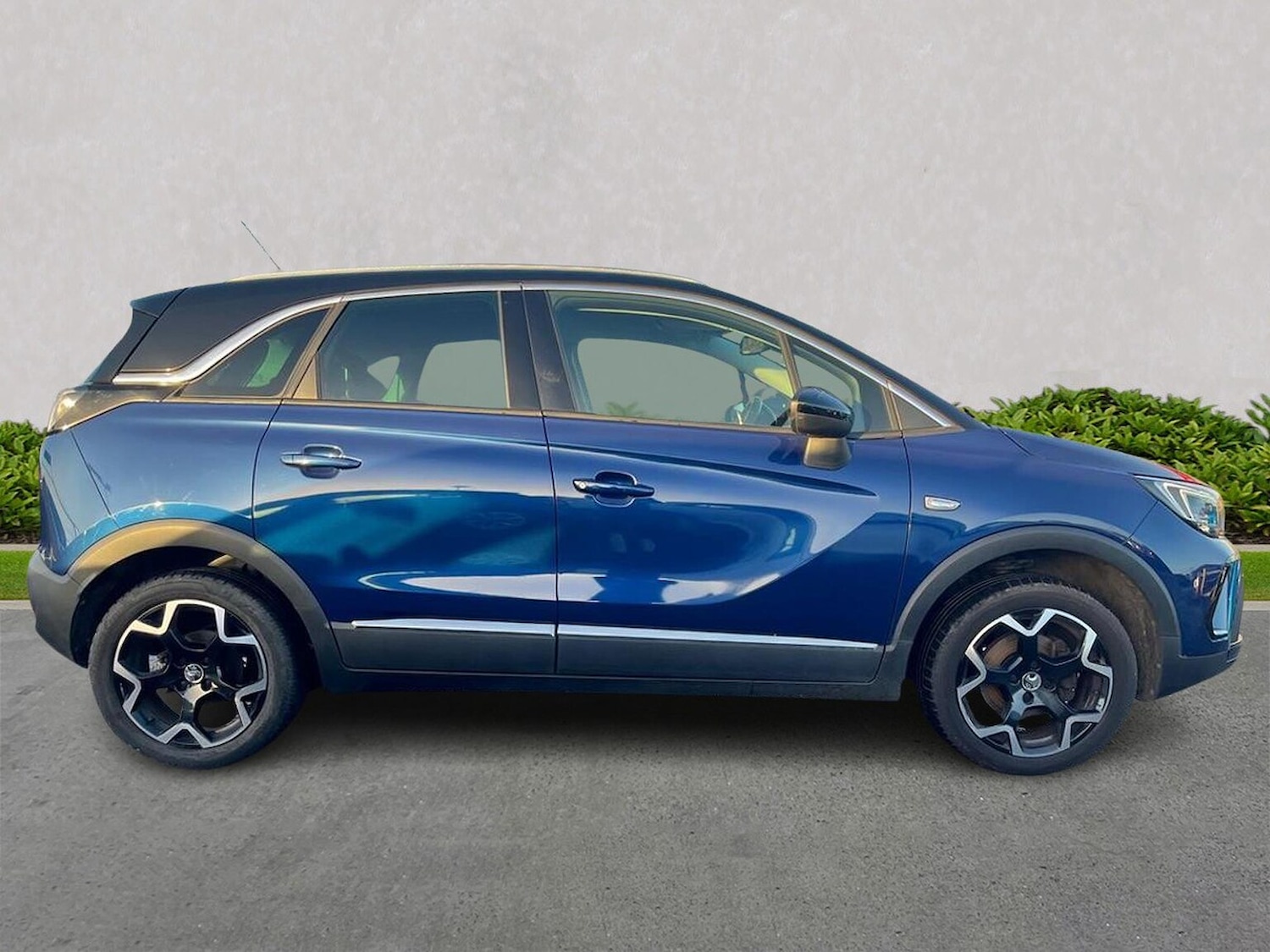 Used Vauxhall Crossland 2022 for sale - 77489047: Photo 3