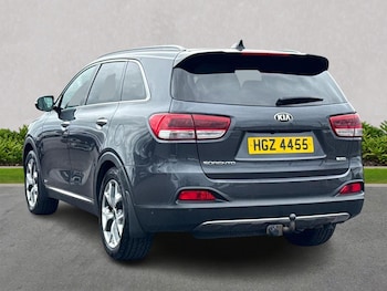 Used Kia Sorento 2017 for sale - 79069303: Photo