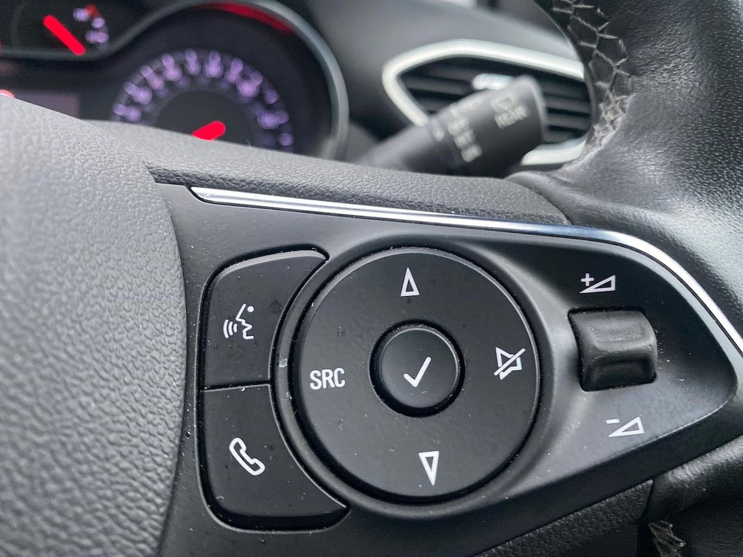 Used Vauxhall Crossland 2022 for sale - 76643633: Photo 25