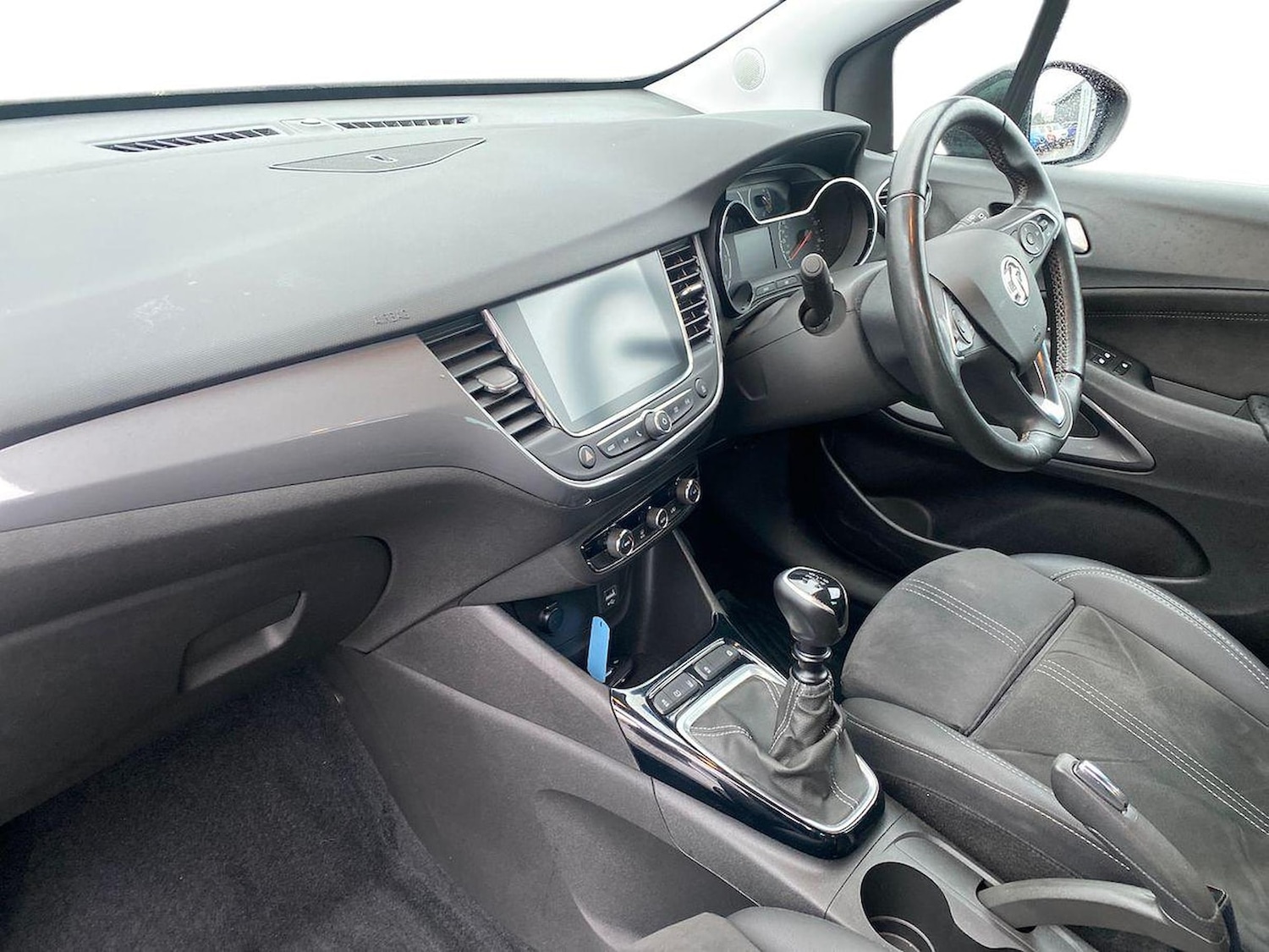 Used Vauxhall Crossland 2022 for sale - 76643633: Photo 8