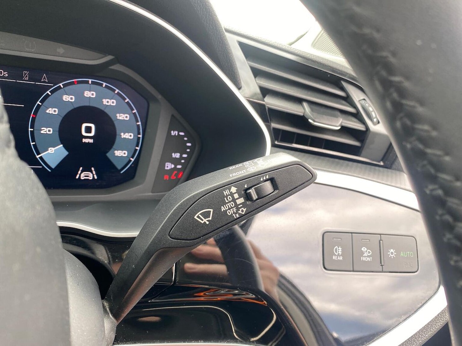 Used Audi Q3 2019 for sale - 76070171: Photo 26