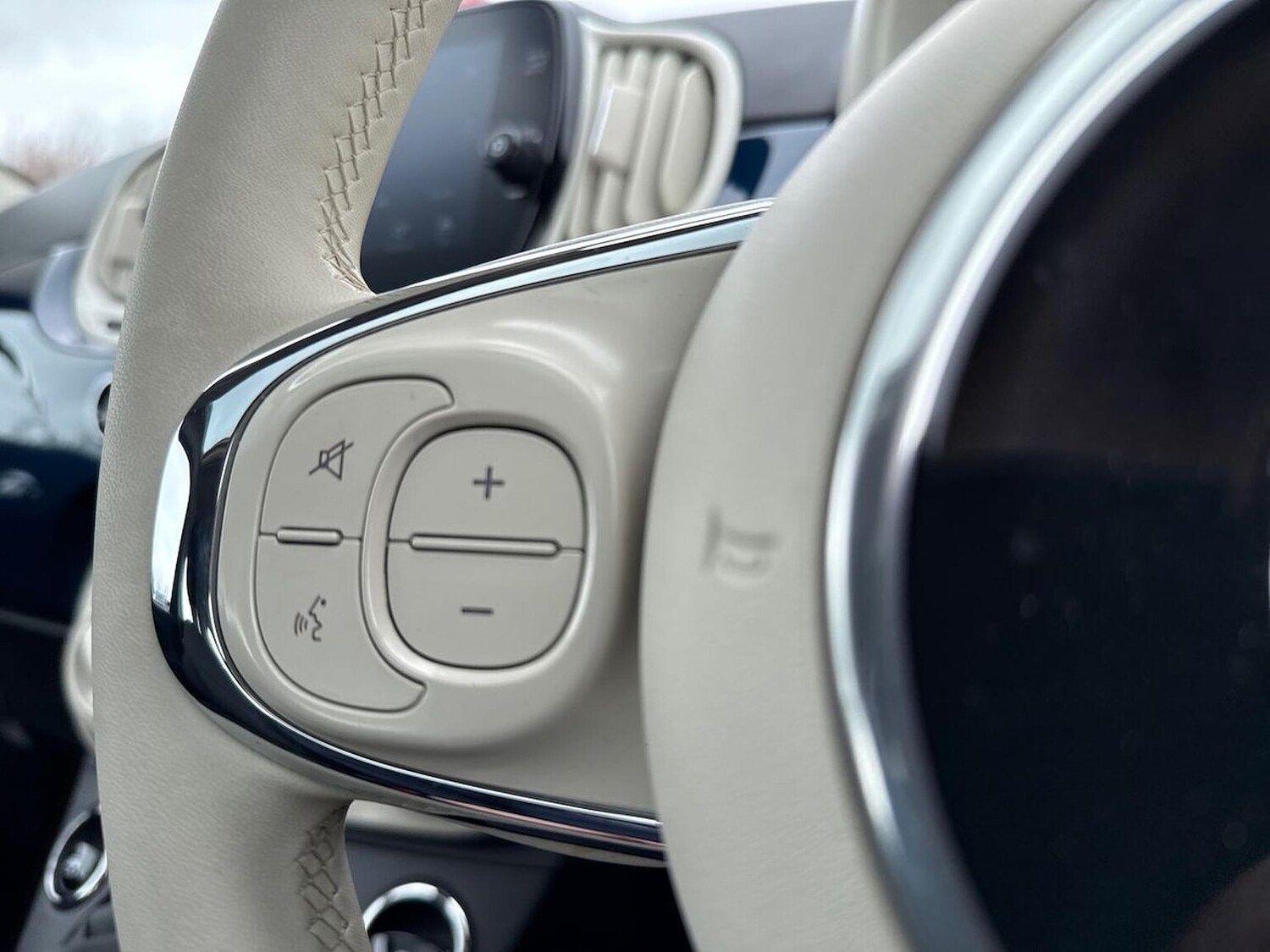 Used Fiat 500 2024 for sale - 78195399: Photo 27