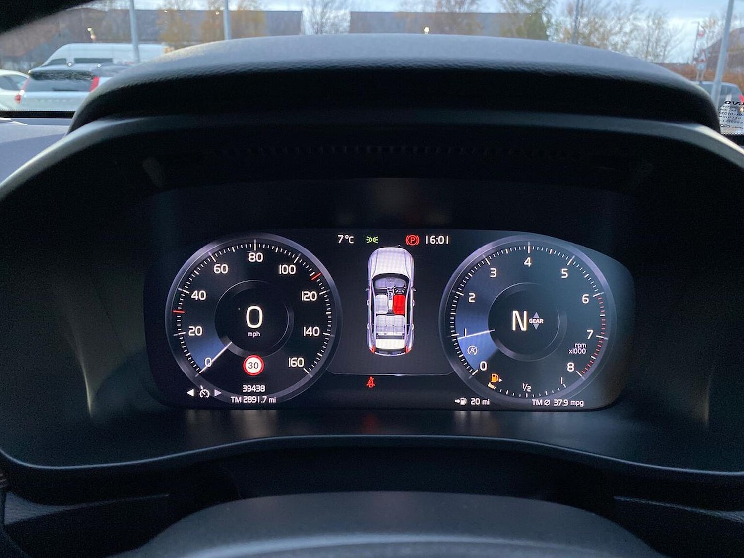 Used Volvo XC40 2020 for sale - 76547640: Photo 10