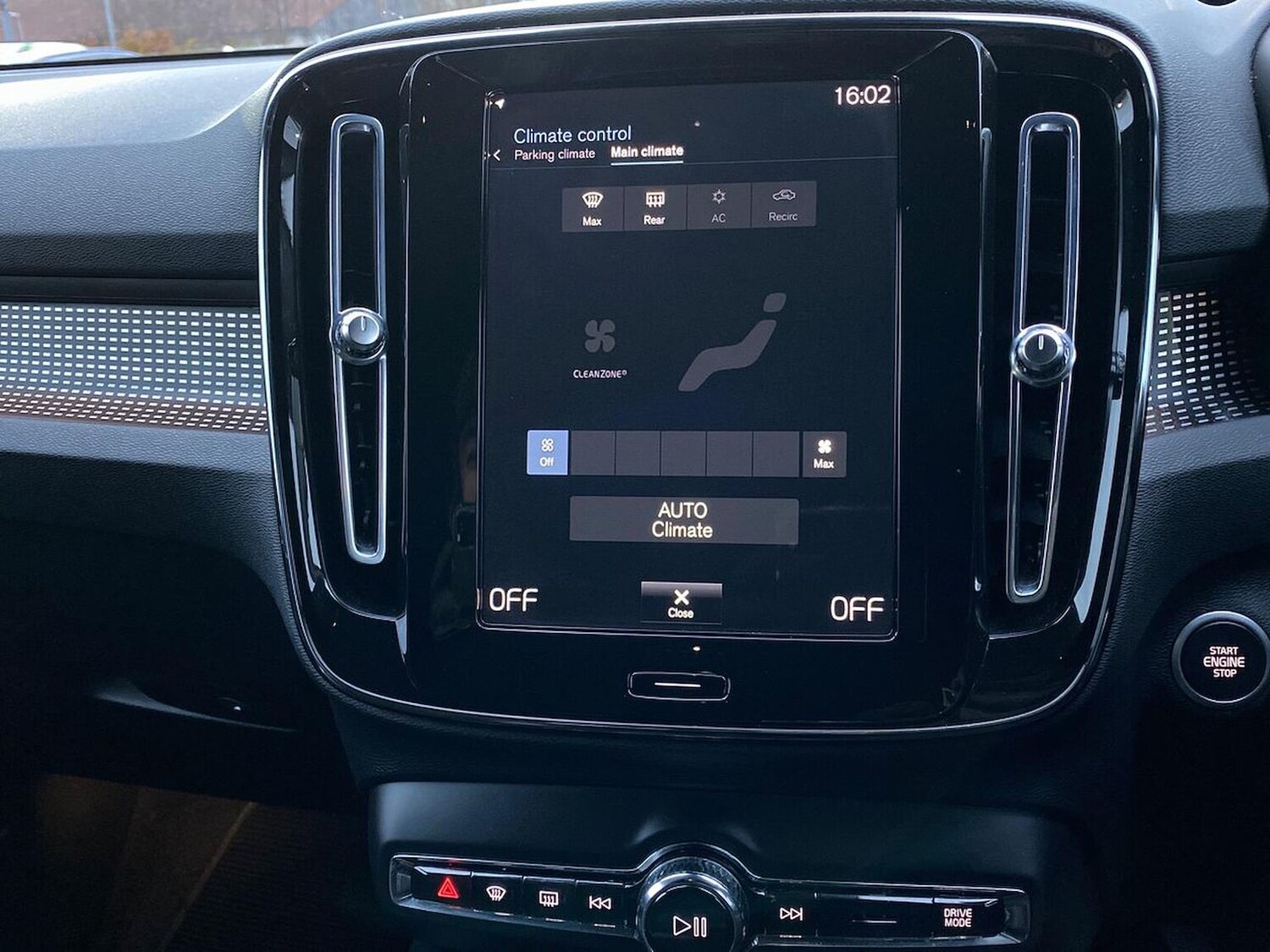 Used Volvo XC40 2020 for sale - 76547640: Photo 12