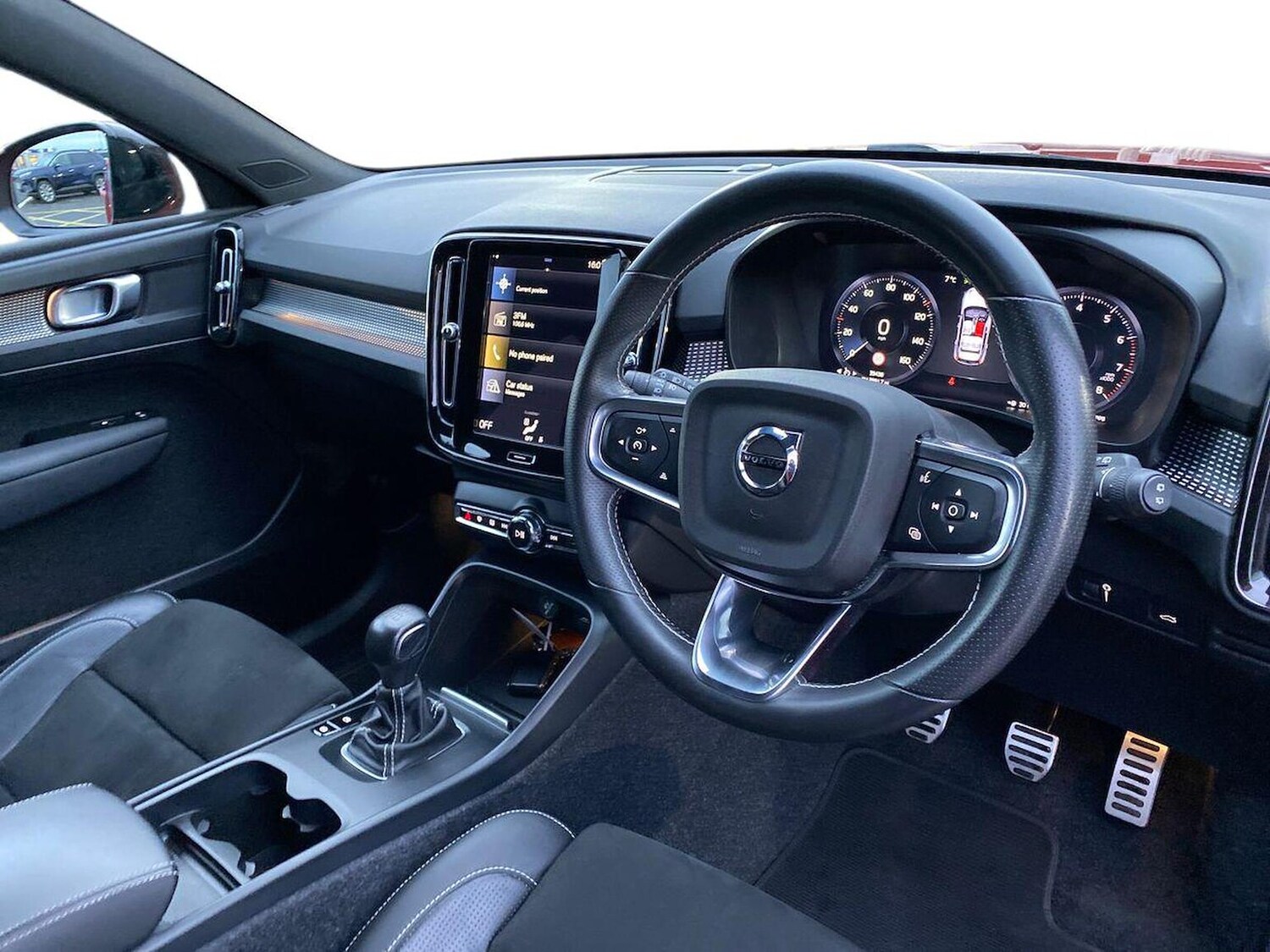 Used Volvo XC40 2020 for sale - 76547640: Photo 15