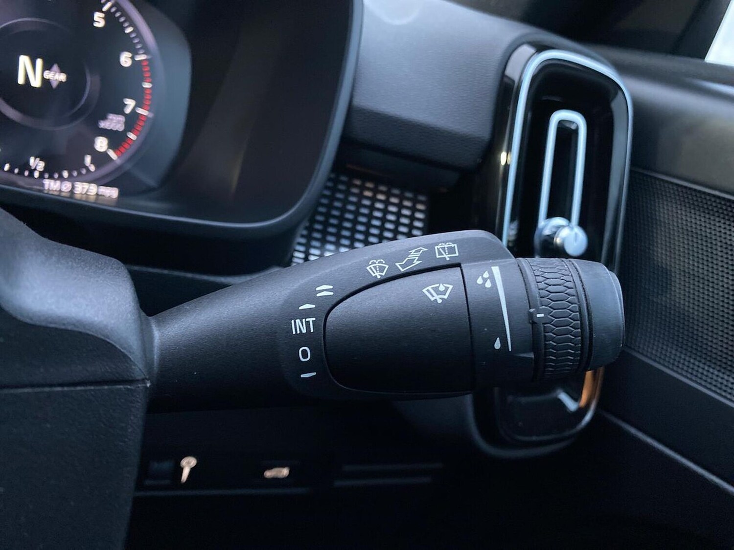 Used Volvo XC40 2020 for sale - 76547640: Photo 26