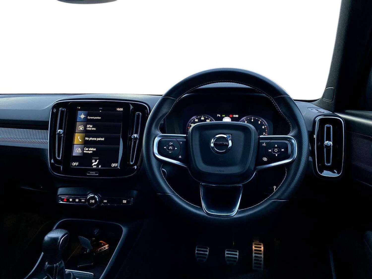 Used Volvo XC40 2020 for sale - 76547640: Photo 9