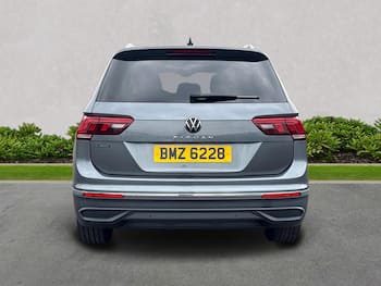 Used Volkswagen Tiguan Allspace 2023 for sale - 79620412: Photo