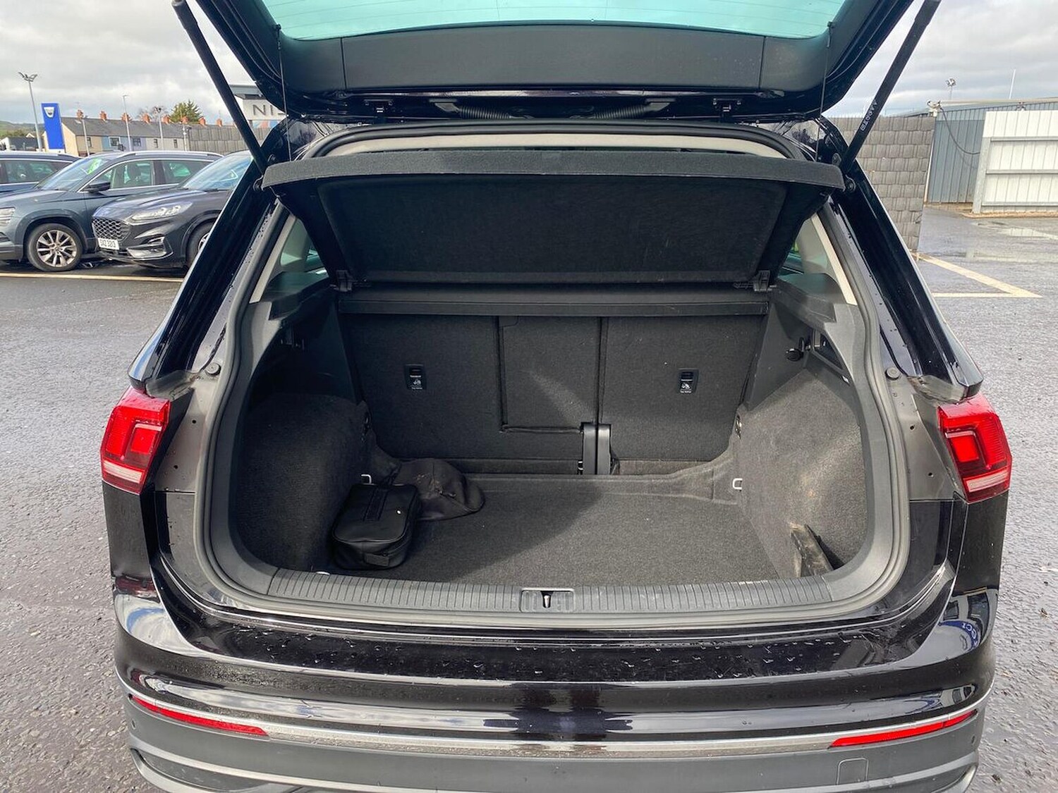 Used Volkswagen Tiguan 2023 for sale - 78194973: Photo 17