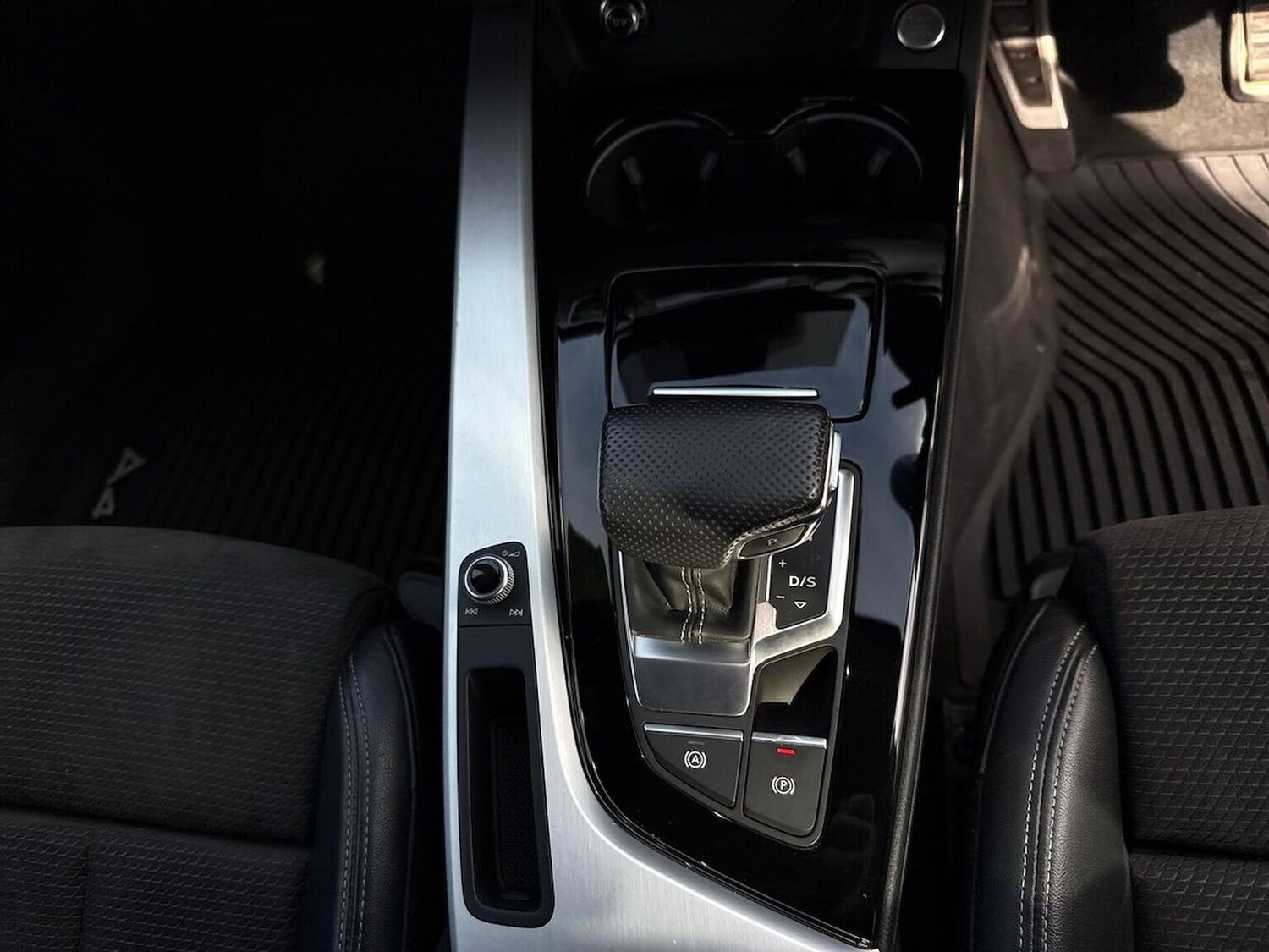 Used Audi A4 2020 for sale - 78195341: Photo 16