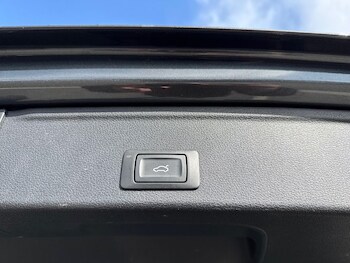 Used Audi A4 2020 for sale - 78195341: Photo