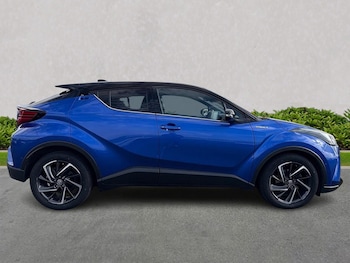 Used Toyota C-HR 2021 for sale - 79488996: Photo
