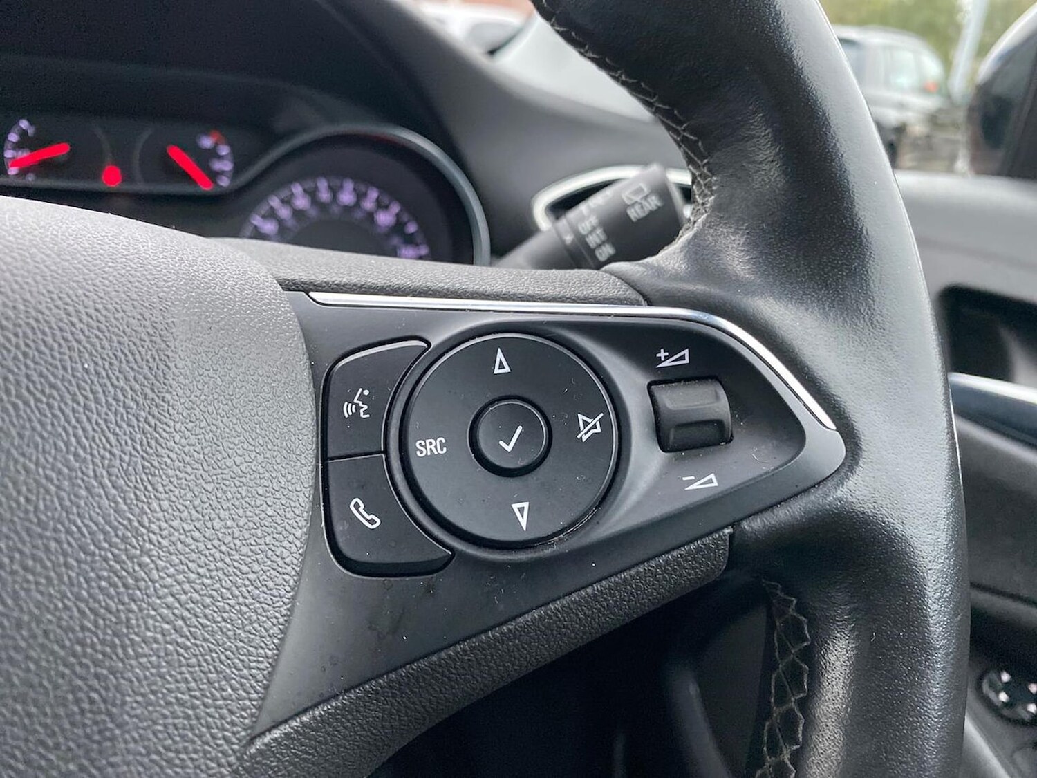 Used Vauxhall Crossland 2022 for sale - 76170770: Photo 24