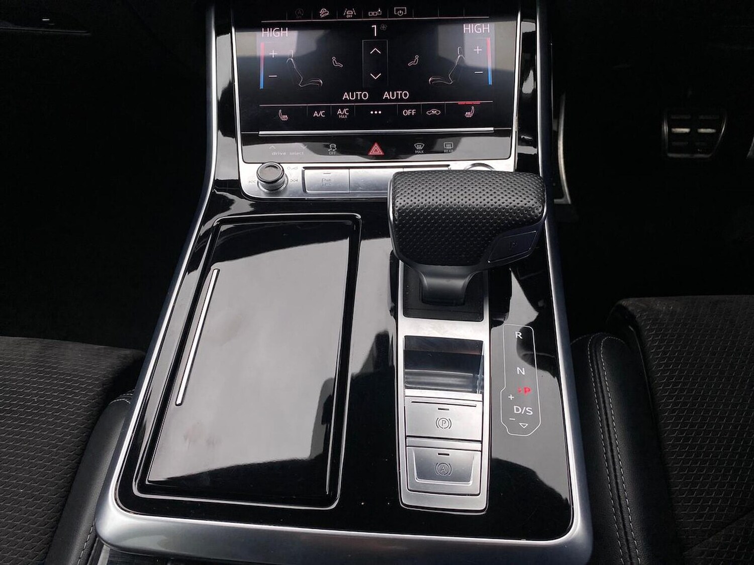 Used Audi Q8 2019 for sale - 77896245: Photo 14