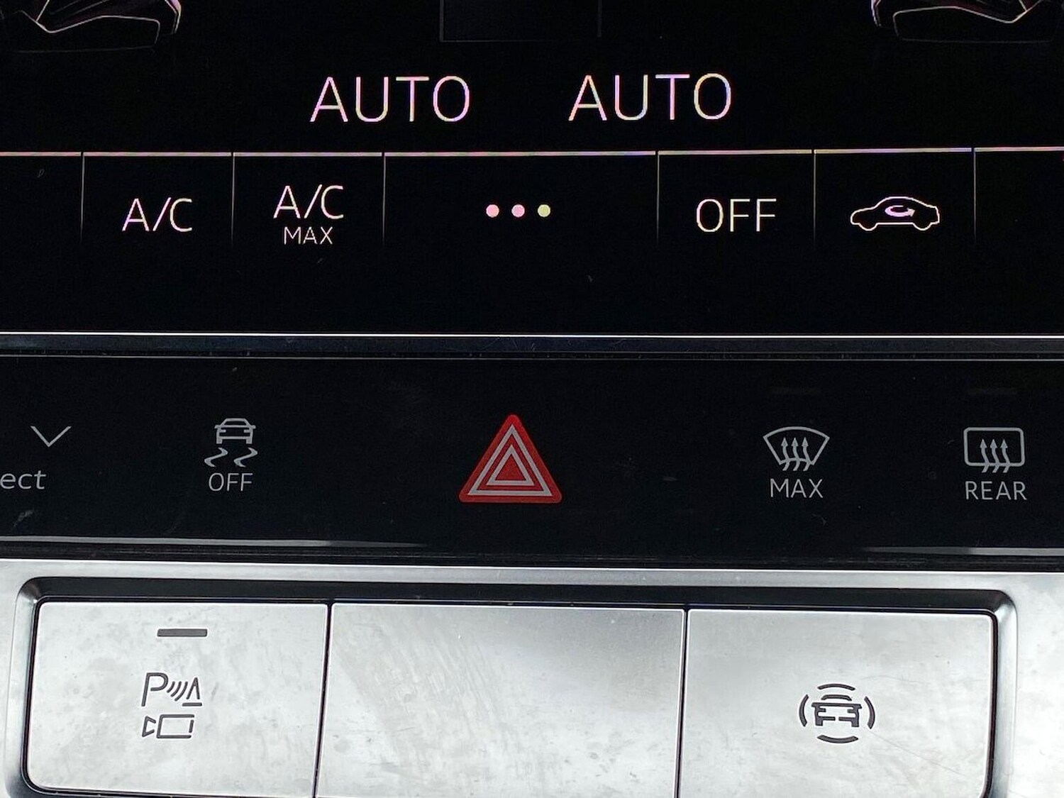 Used Audi Q8 2019 for sale - 77896245: Photo 23