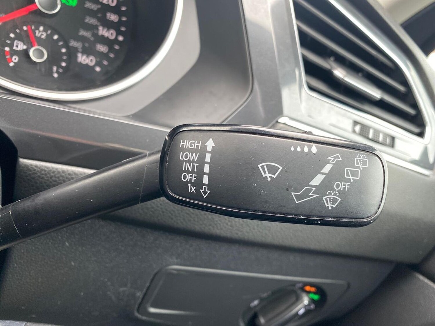 Used Volkswagen Tiguan Allspace 2018 for sale - 78195314: Photo 29