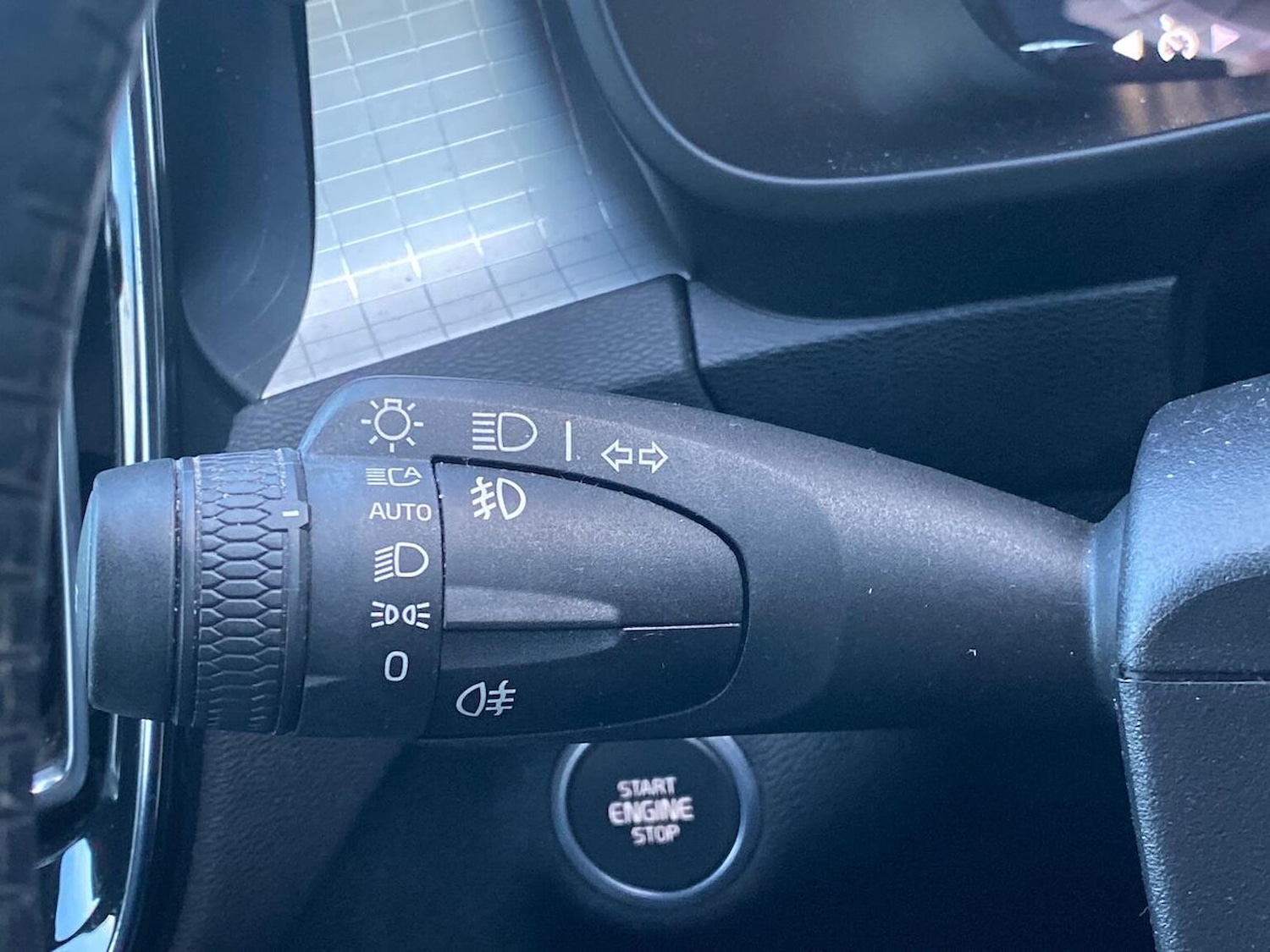 Used Volvo XC40 2019 for sale - 78064434: Photo 27