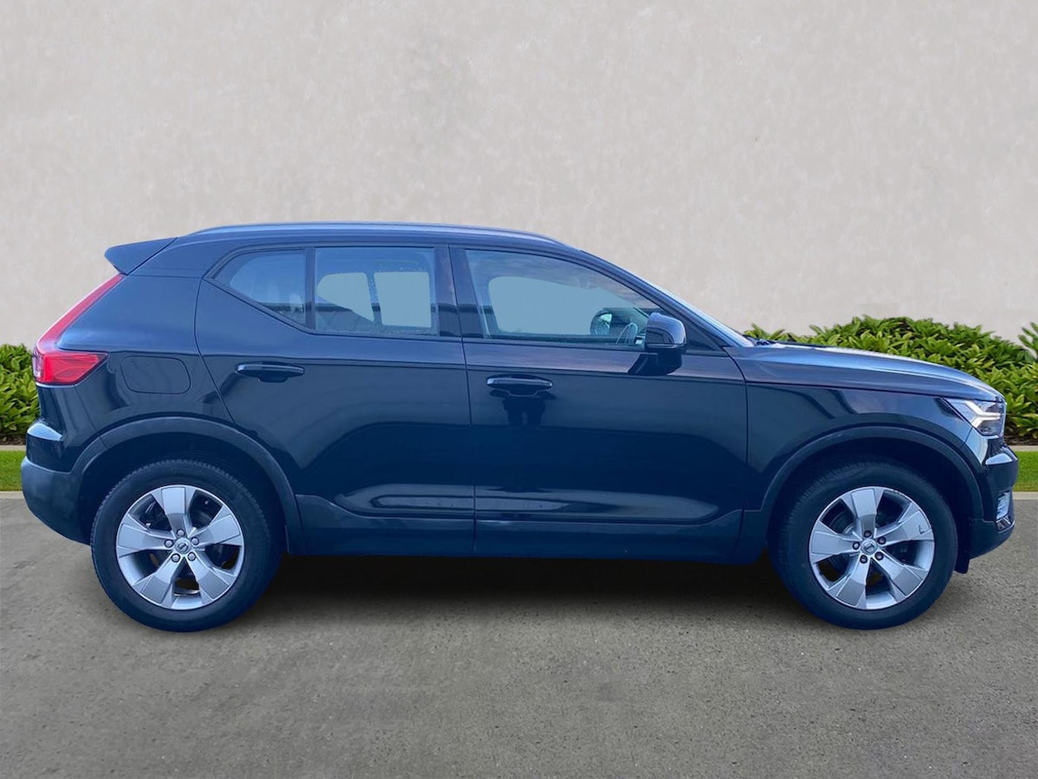 Used Volvo XC40 2019 for sale - 78064434: Photo 3